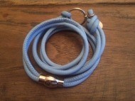 Armband nodo lichtblauwrose